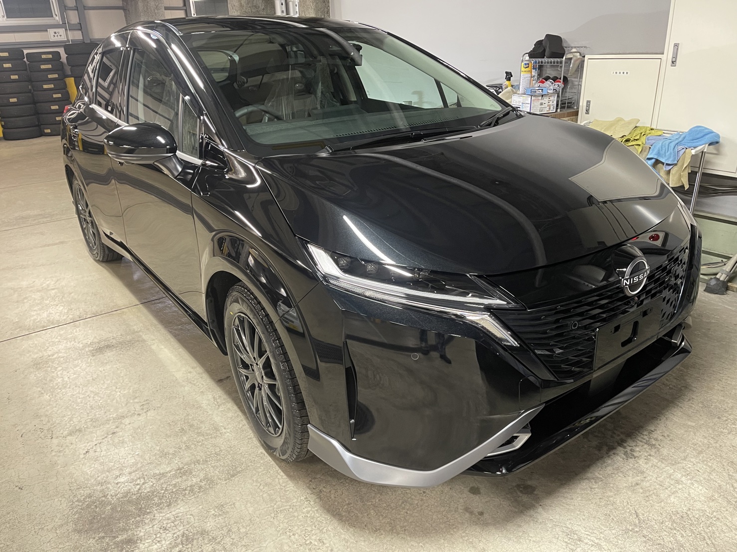 札幌で日産 オーラのアークバリアWを行いました。