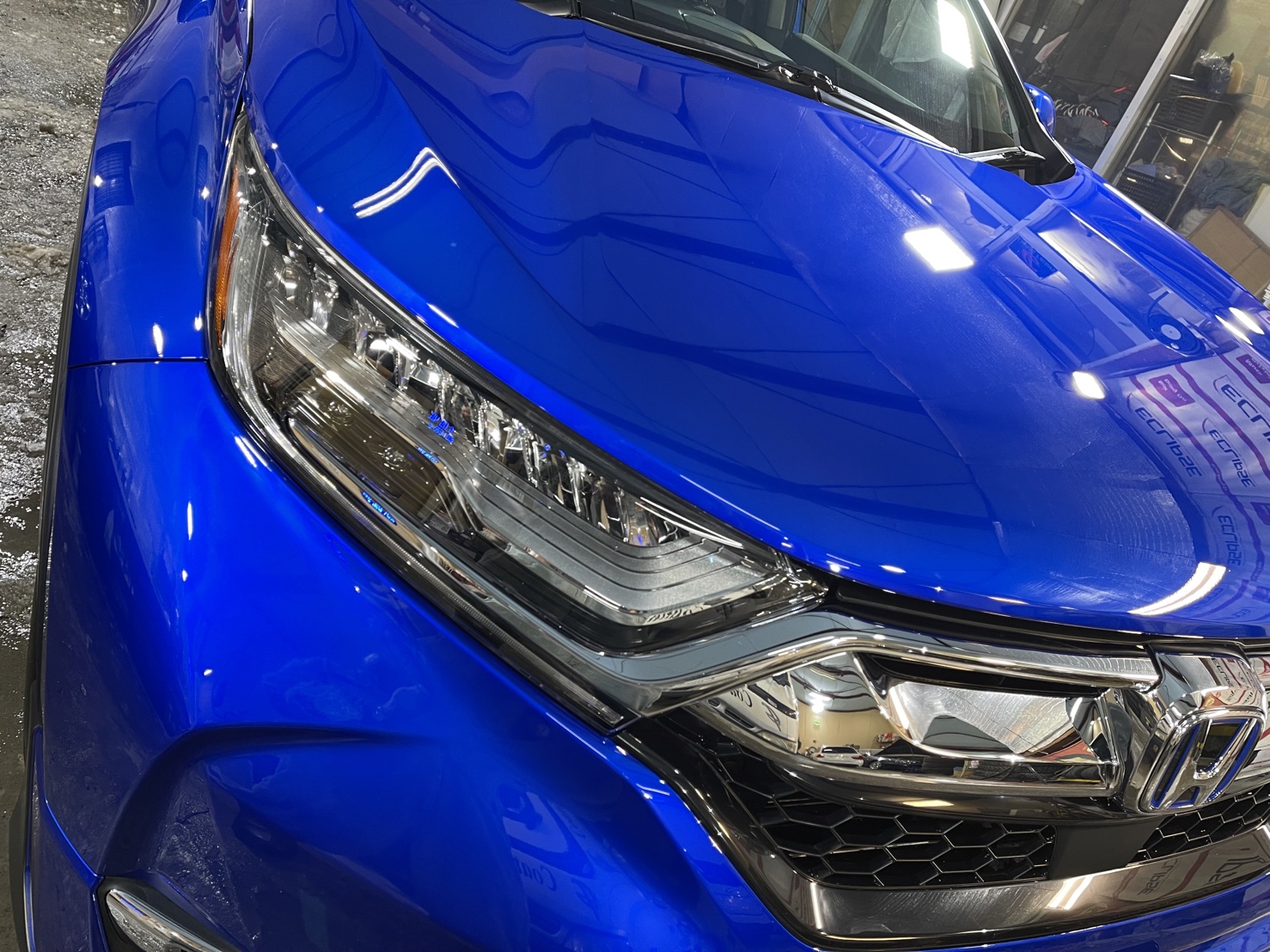 札幌でホンダ CR-VのアークバリアWを行いました。