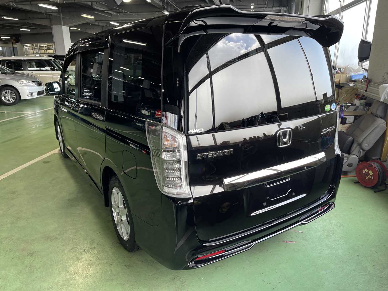 札幌でホンダ ステップワゴンのガードa施工を行いました。